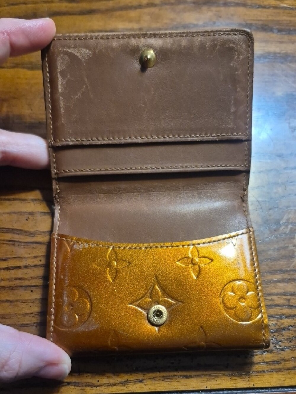 Louis Vuitton Vernis Elise Compact Wallet Bronze - Picture 4 of 14